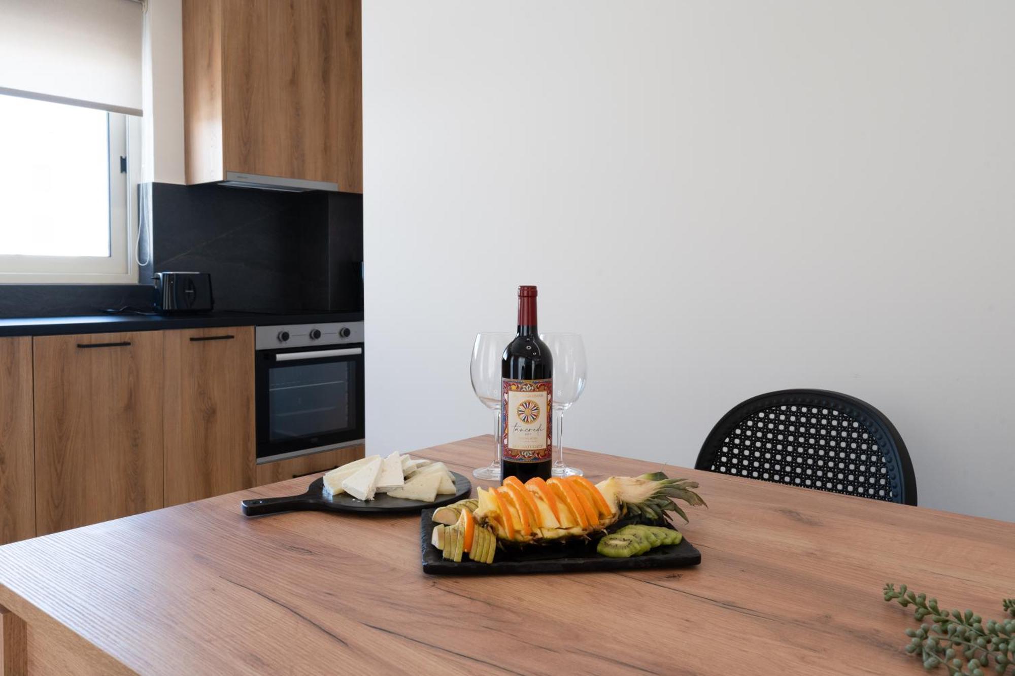 Kooba Luxury Apartments Gazi Kültér fotó